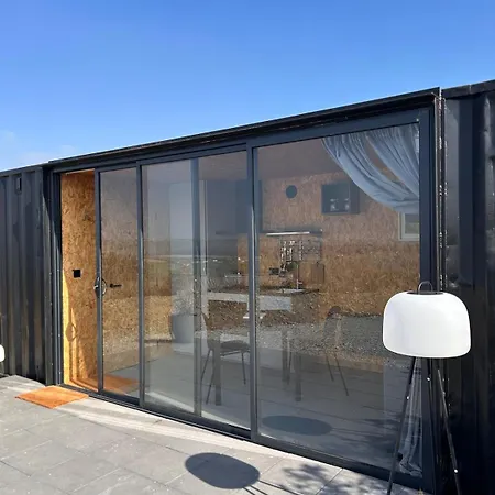 The 9 Acre * Midleton